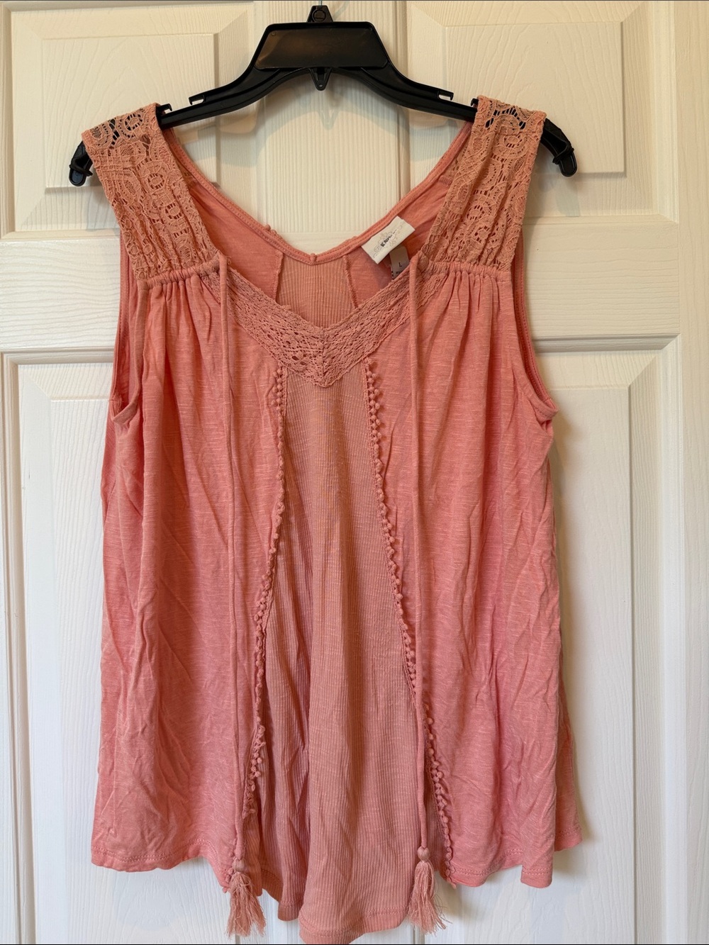 Knox Rose Crochet-Trim V-Neck Camisole in Dusty Rose